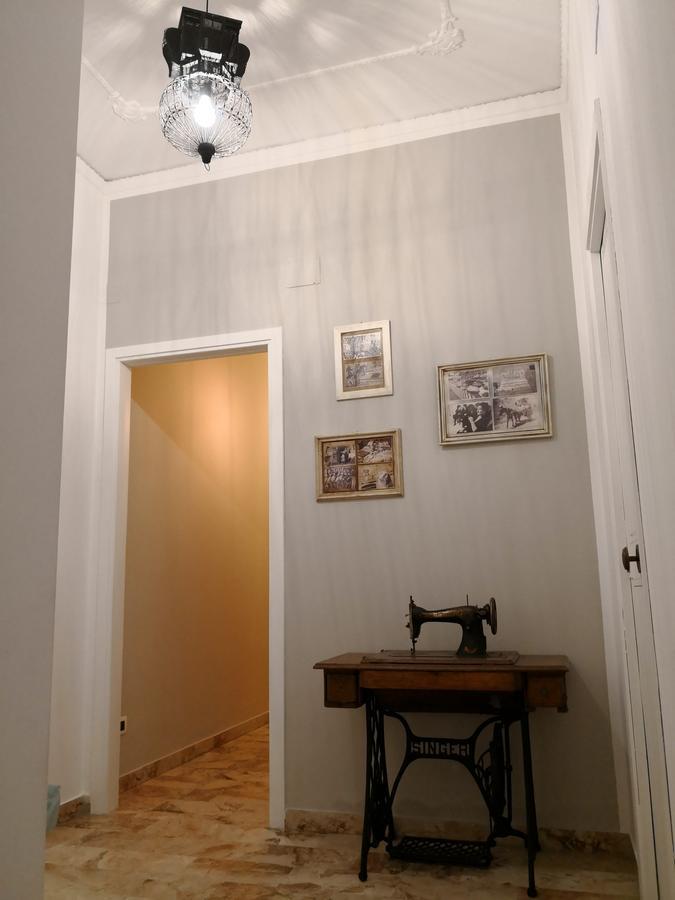 B&B Casa Orlando 테라시니 외부 사진